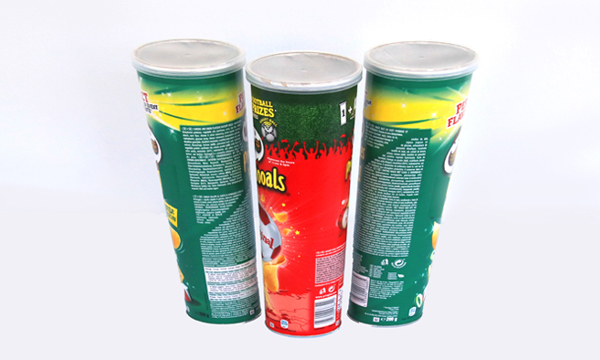 3 Pringles crisp tubes.