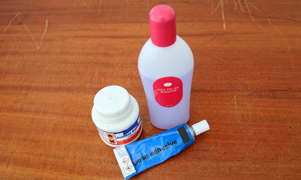 3 types of solvent on a table.