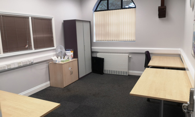 Meeting room with desks