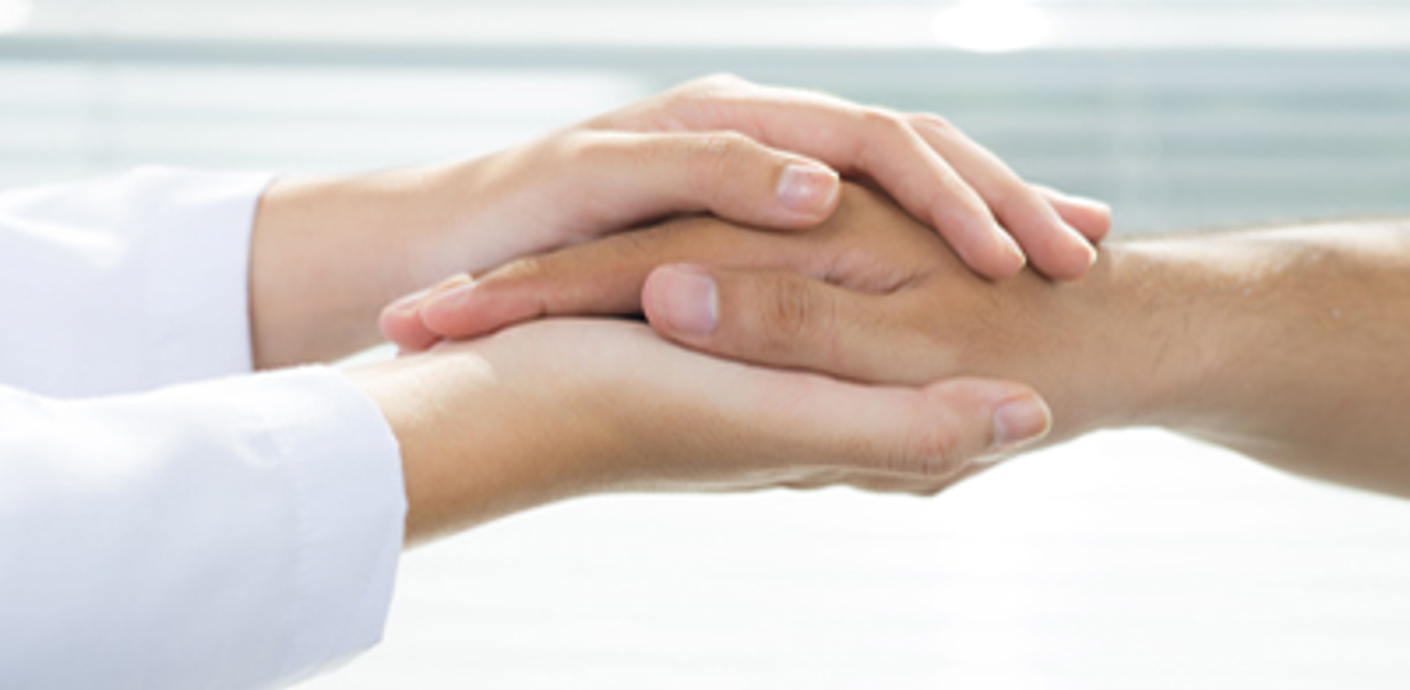 nojs Holding hands