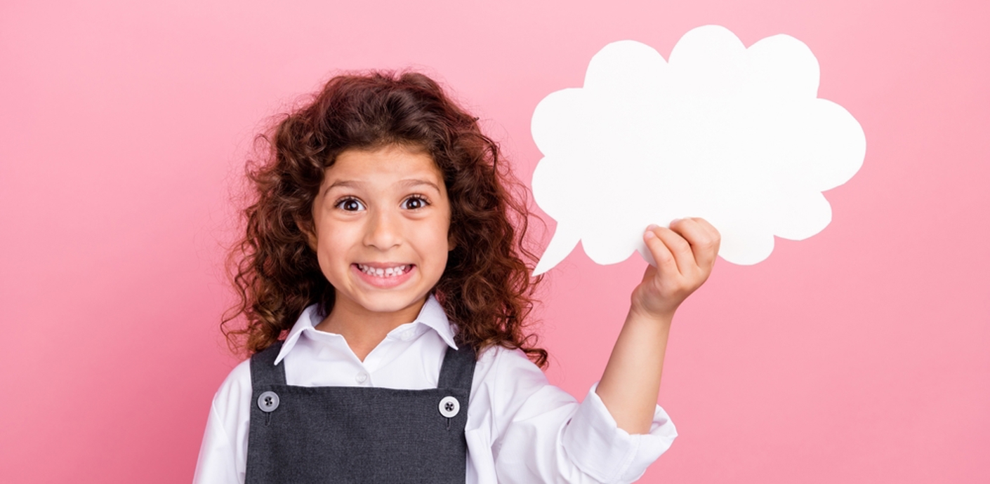 nojs Child holding up a speech bubble 