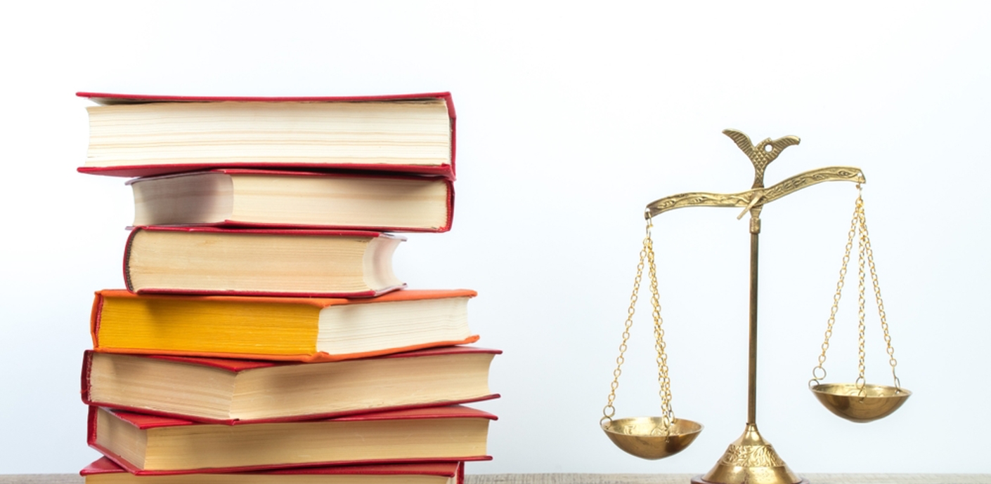 nojs Books and weighing scales